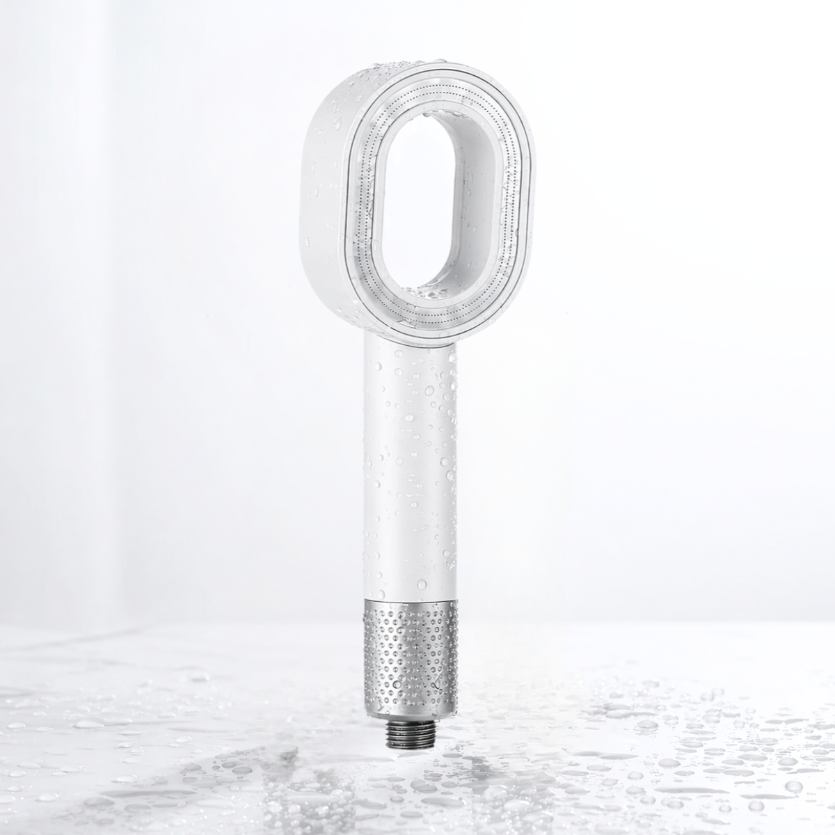 THE NOOHÉ FILTERED SHOWER HEAD